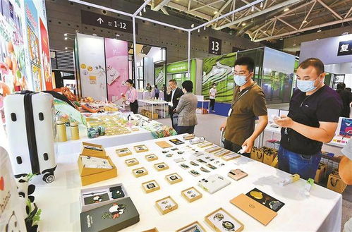 数字与实体的交融 智能笔、手工书与虚拟园林引领文创新风尚